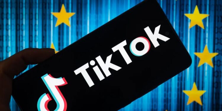 According to insiders, TikTok is building a US version of the app’s main algorithm