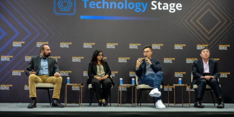 Western Union and Tencent Financial Technology formed a cross-border payment cooperation.