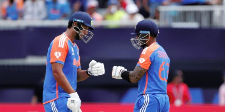 India advances to the Super 8s after defeating the US by 7 wickets
