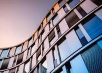 Grand Estate With $6.25 Million Up For Sale in Mystic 