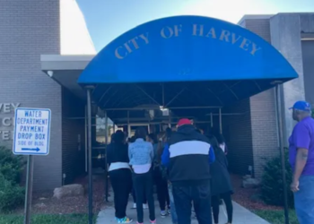 Harvey locals and company owners object to water tariffs, fines, and the denial of business licenses