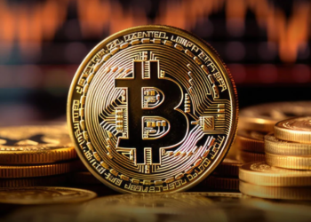 Bitcoin’s crash triggers a $300 million liquidation spree in the crypto market