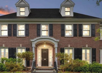 The Winnetka “Home Alone” property might soon be taken off the market.