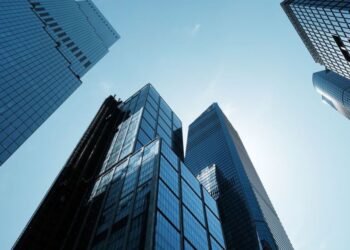 According to the FT, Carlyle and KKR are the main bidders for Discover’s $10 billion US student loan business