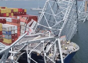 Key Bridge collapse triggers 3,000 small-business disaster loan applications