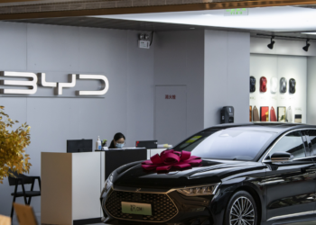 The testing of automated driving technology on Chinese roads is approved for BYD and NIO