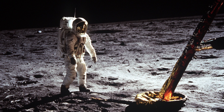 NASA partners with three companies to advance technology