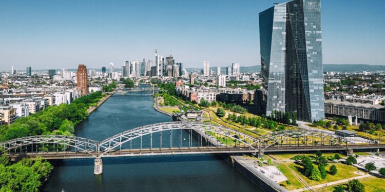 Eres gives CBRE the Go-Ahead to Sell portfolios of €1.68 Billion in dutch home stock