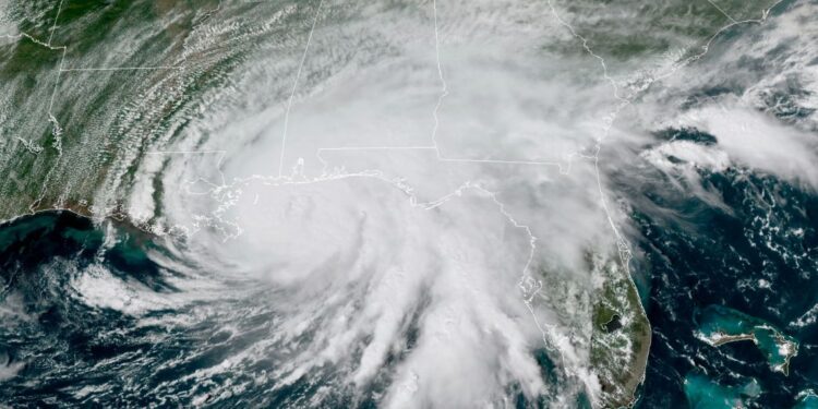 The lowest level of corn and soy Since 2020 as a hurricane brings rain