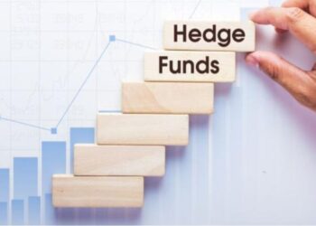 Hedge funds perform erratically over the middle of the year
