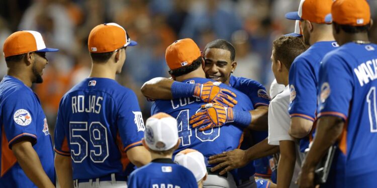 Ozuna hits two home runs in the Braves 6-1 victory against the Padres to warm up for the Home Run Derby