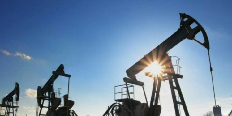 Oil Prices Extend Gains for Fifth Straight Session as US Supports Market