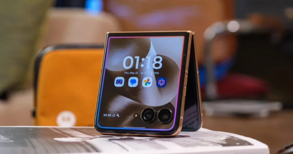 Motorola Razr Ultra (2026) — "Motorola Razr Ultra 2026 flip phone with large external cover screen"