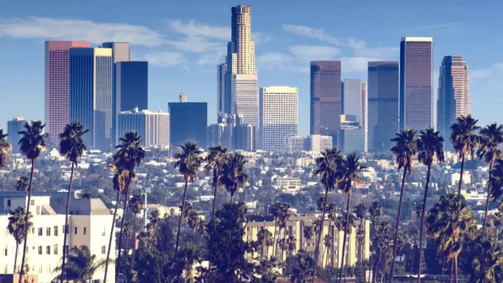 California economy and median household income